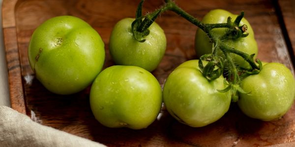 Green Tomatoes are fruits that start with g