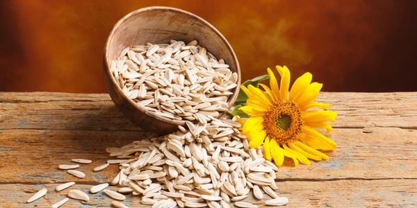 Sunflower seeds: Substitues for pine nuts