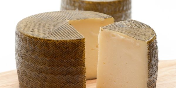 Manchego Cheese - Substitutes for Swiss Cheese